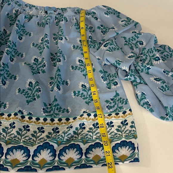 CeCe Blue Floral Blouse - Picture 5 of 6